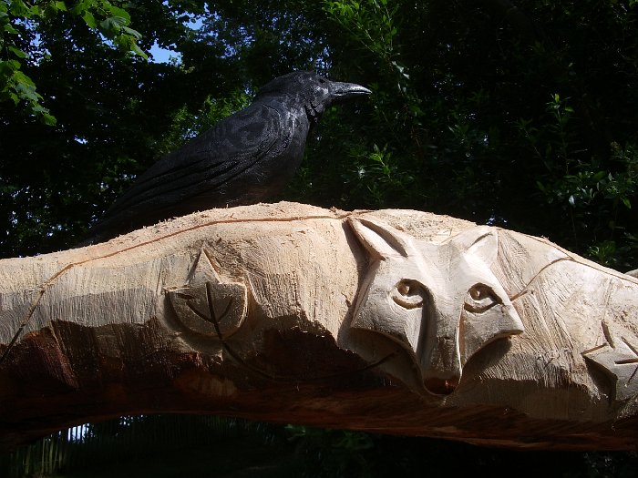 Raven Arch detail